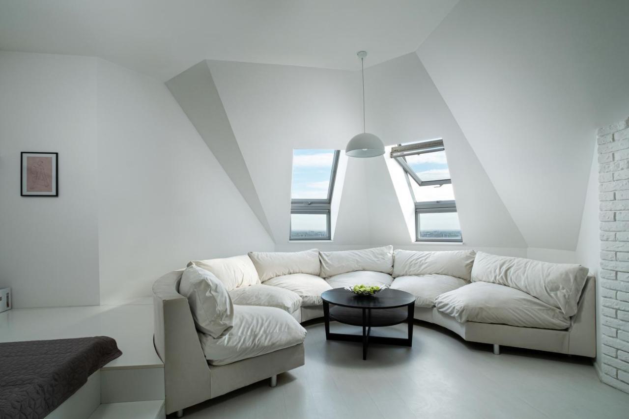 White Attic Apartment Οδησσός Εξωτερικό φωτογραφία