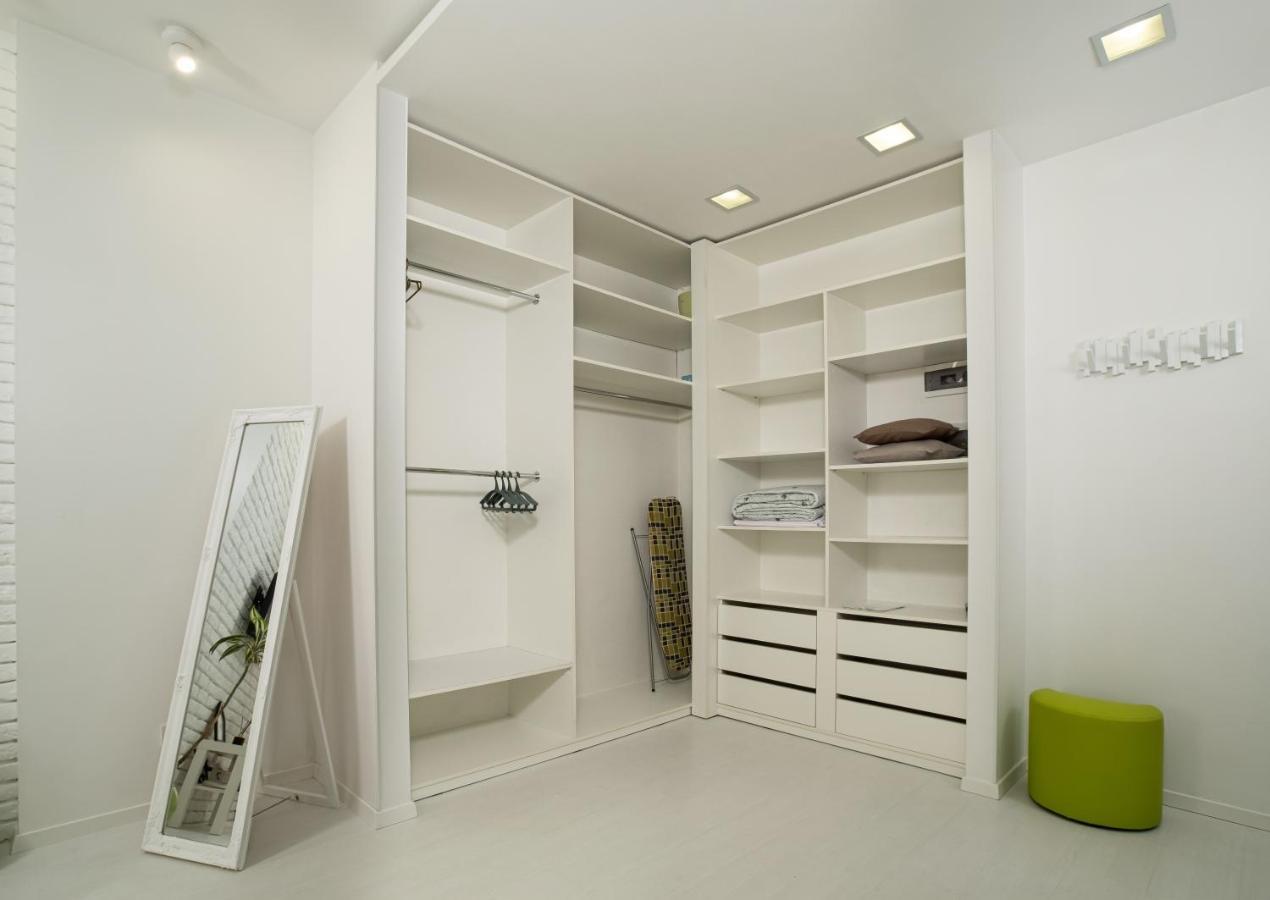 White Attic Apartment Οδησσός Εξωτερικό φωτογραφία